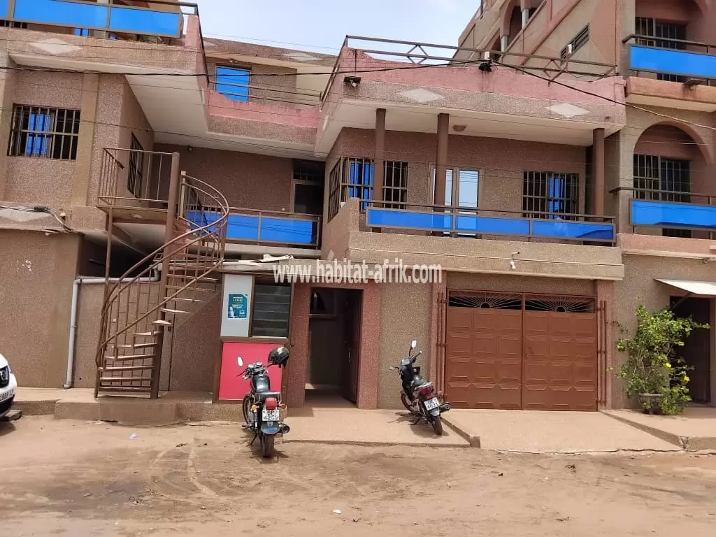 Je mets en location un appartement de deux (2) chambres salon à tokoin soted lome togo