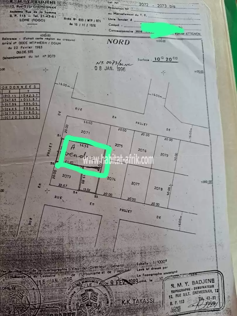 Je mets en vente une parcelle de terrain un (1) lot bien situé juste 100m du goudron adidogome lycée technique lome togo