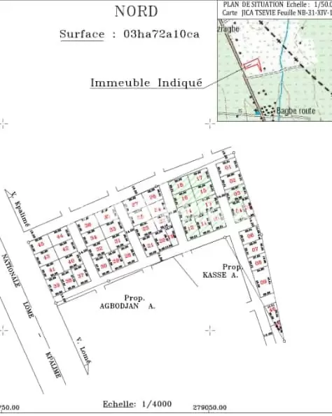Je mets en vente une parcelle de terrain 12 lot colle avec réquisition deja sorti et possibilité de vendre 1 lot juste 100 mètres du goudron bagbe togo