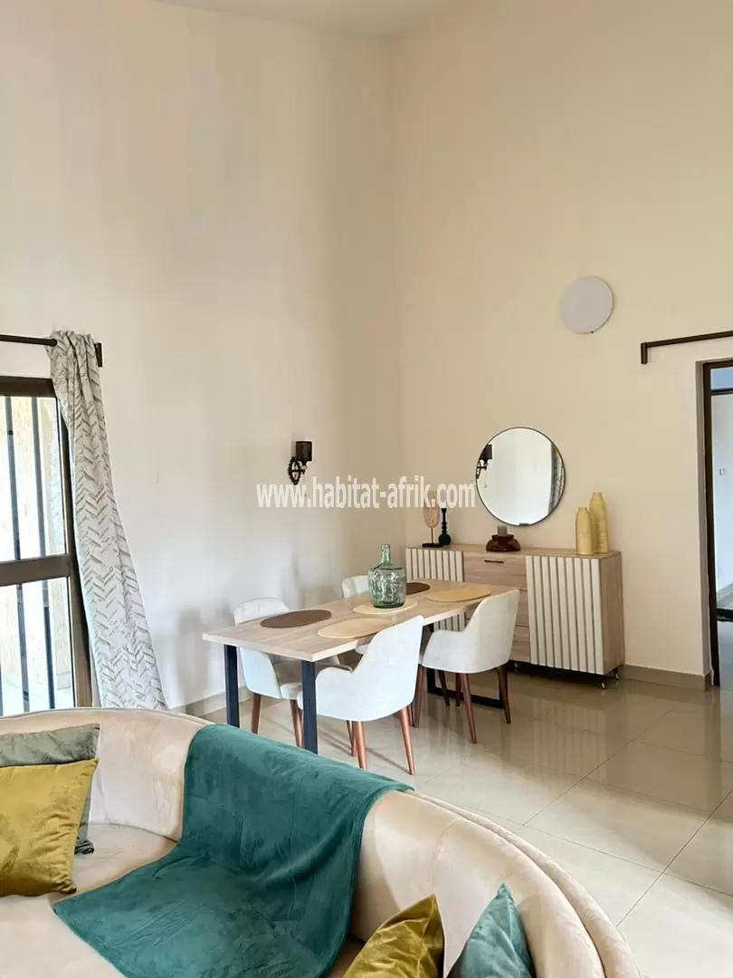 Je mets en location un appartement meublée de deux (2) chambres salon équipée propre à kegue koffi panou LOME togo 