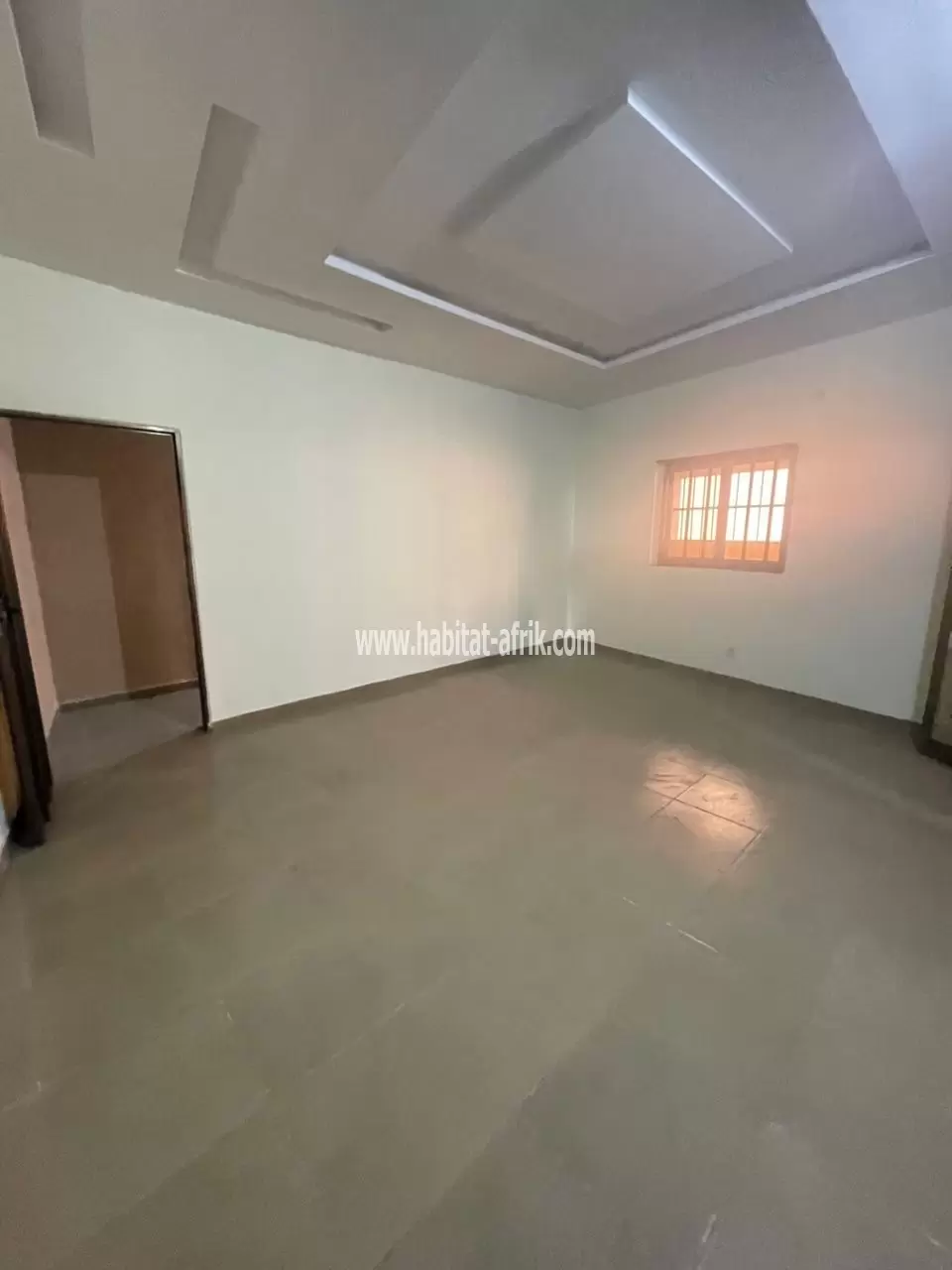 Je mets en location une villa de 2 chambres salon a colombe de la paix lome togo