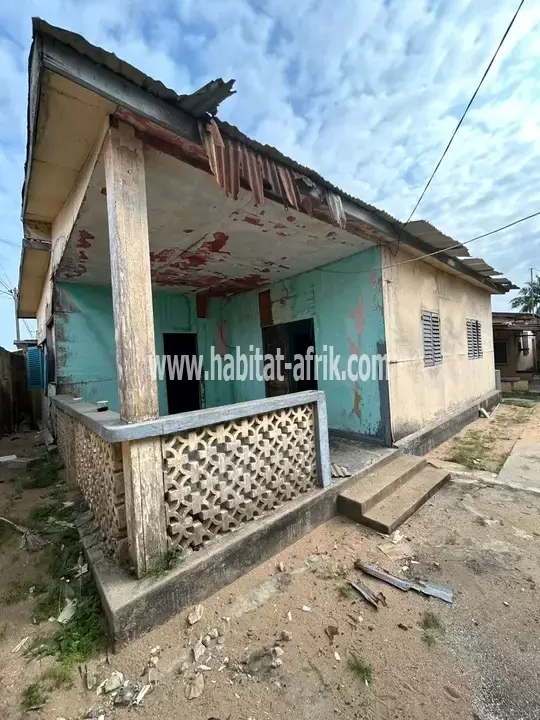 MAISON À VENDRE À KODJOVIAKOPÉ 