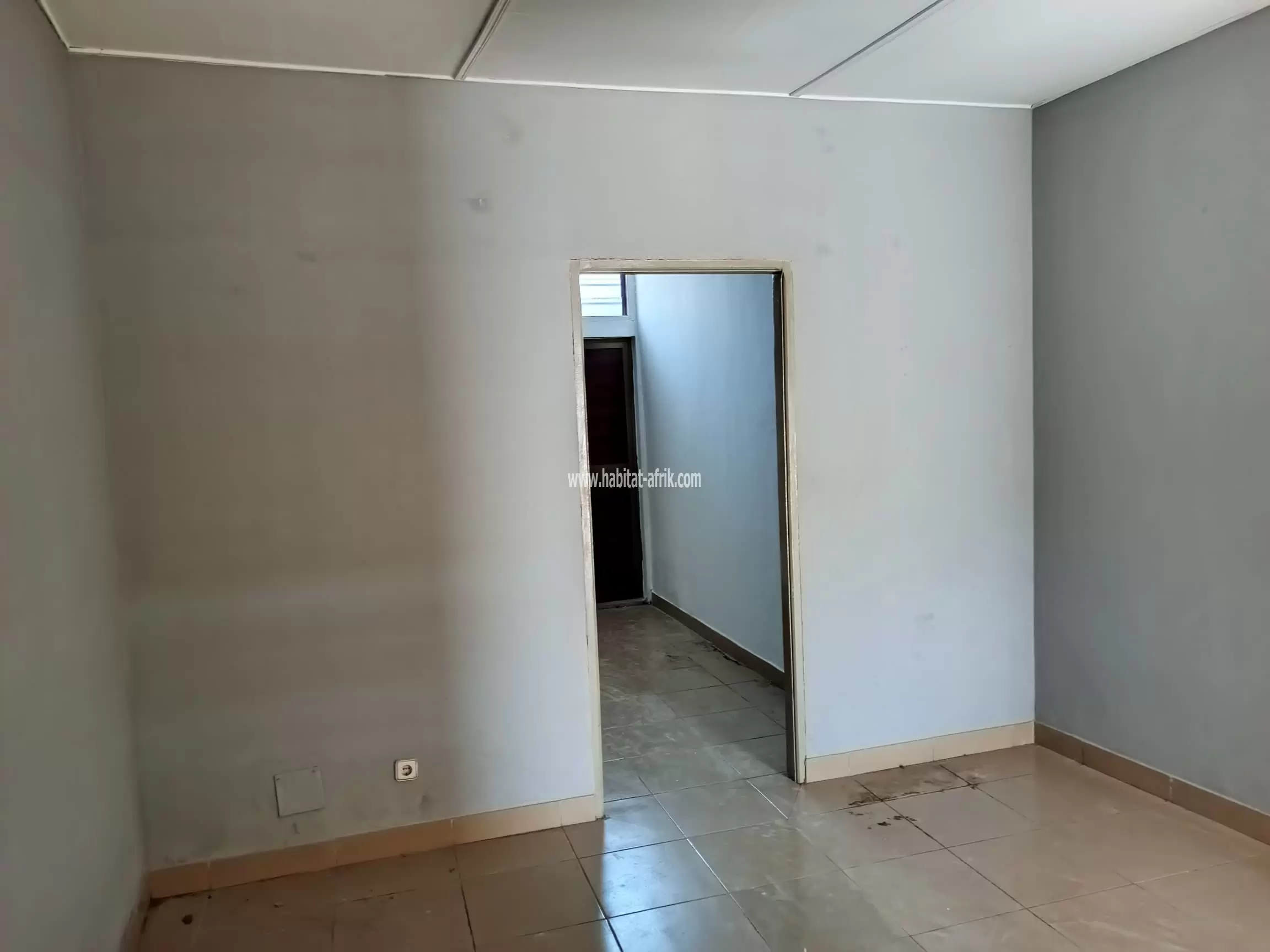 A louer un appartement de chambre salon interne à ADIDOADIN lome togo