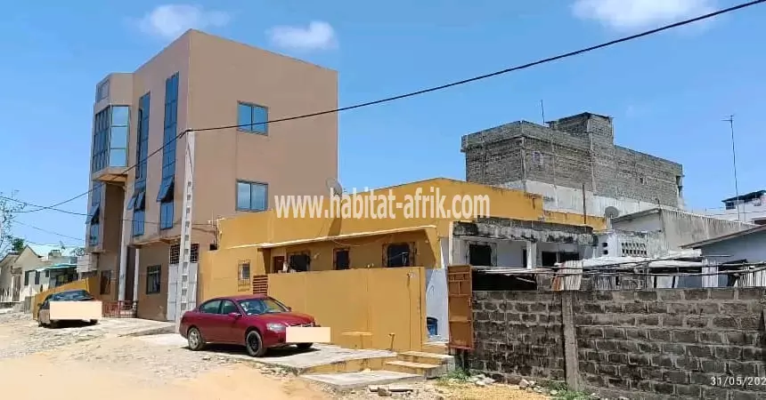 IMMEUBLE locatif à fifadji Cotonou 