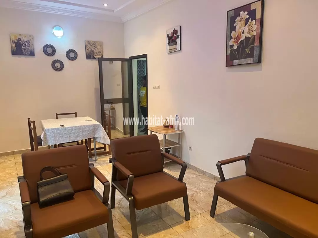 Je mets en location une villa meublée de 2 chambres salon à CASSABLANCA todman lome togo