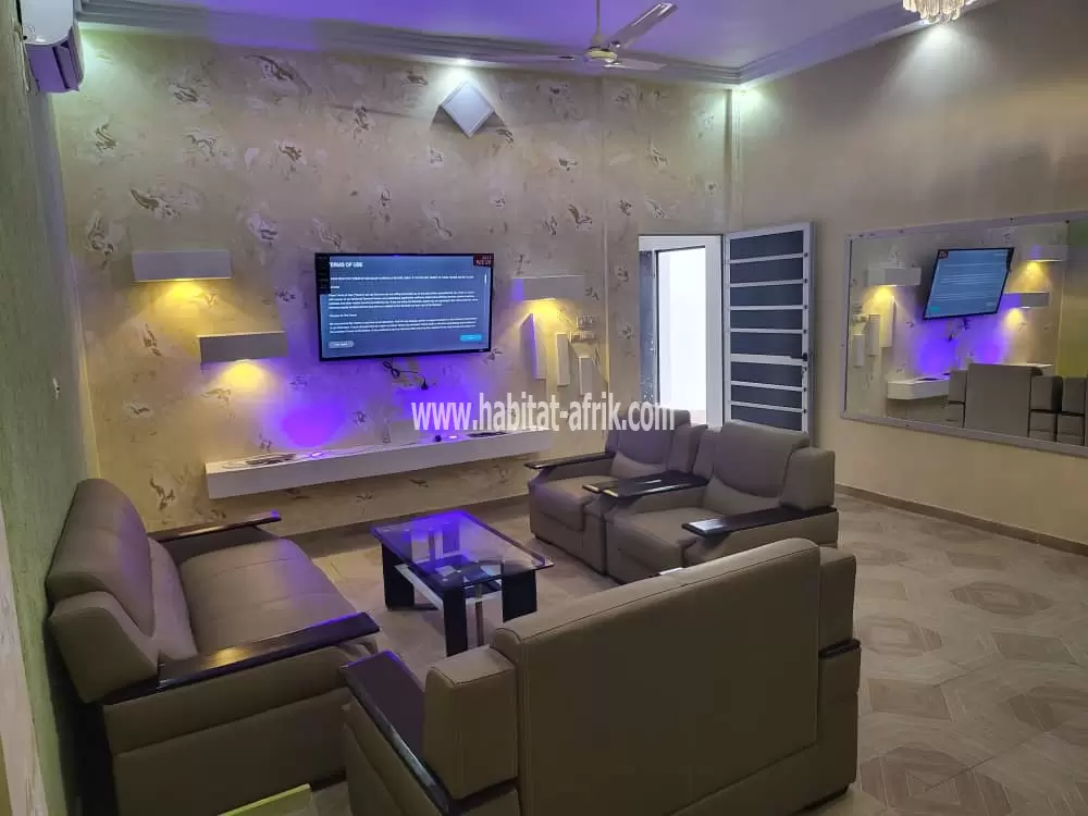 VILLA AVEC MEUBLES A VENDRE