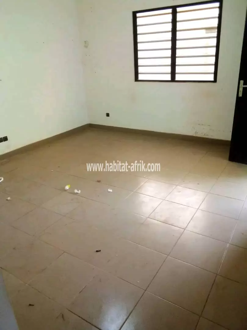 Location appartement 2 chambres salon Agoe 2 lion lome togo