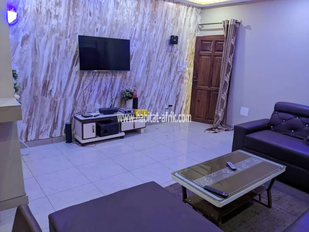 Je mets en location une maison meublé de 3 chambres à adidoadin Lomé togo 