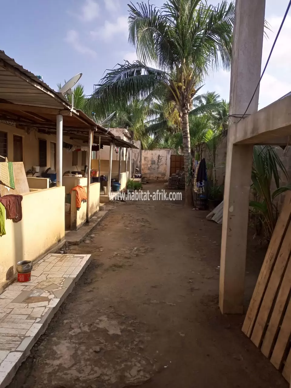 Je mets en vente une maison de location sur demi lot à adidogome SAGBADO Lomé t