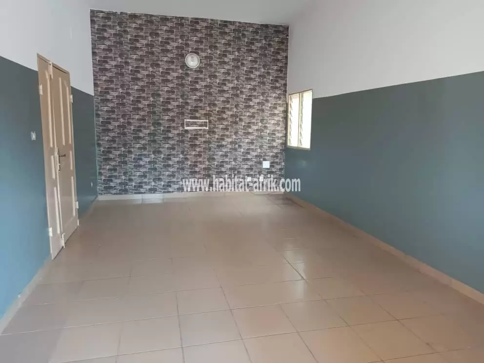 JE METS EN LOCATION UN APPARTEMENT DE 2 CHAMBRES À AVEDJI DIASPORA LOME TOGO