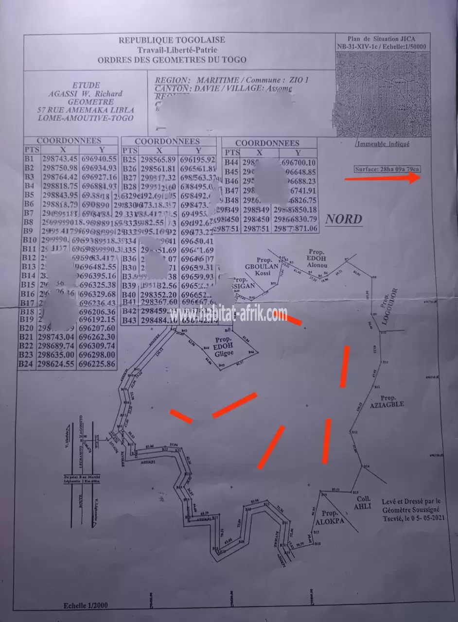 JE METS EN VENTE UNE PARCELLE DE TERRAIN SOIXANTE (60) HECTARES A AGOE ALINKA LOME TOGO 