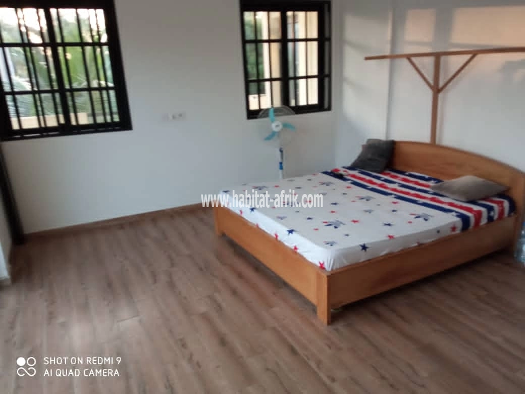 LOCATION VILLA DUPLEX 5 CHAMBRES À AGBALEPEDO LOMÉ-TOGO 