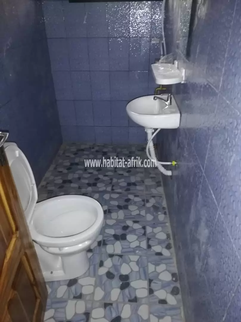 LOCATION APPARTEMENT CHAMBRE SALON WC DOUCHE CUISINE INTERNE A HEDJRANAWOE SAGBOVILLE LOMÉ-TOGO 