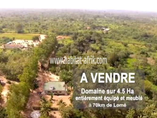 DOMAINE DE 4H5ARES EN VENTE