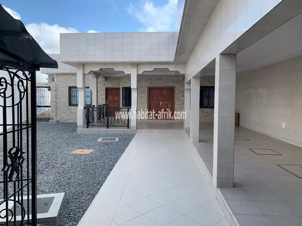 **Villa de Rêve à Vendre à Lomé - Quartier Adidogomé Wognomé !**  