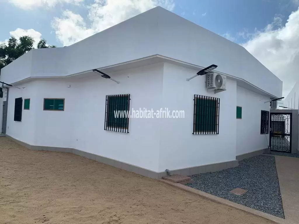 **Villa de Rêve à Vendre à Lomé - Quartier Adidogomé Wognomé !**  