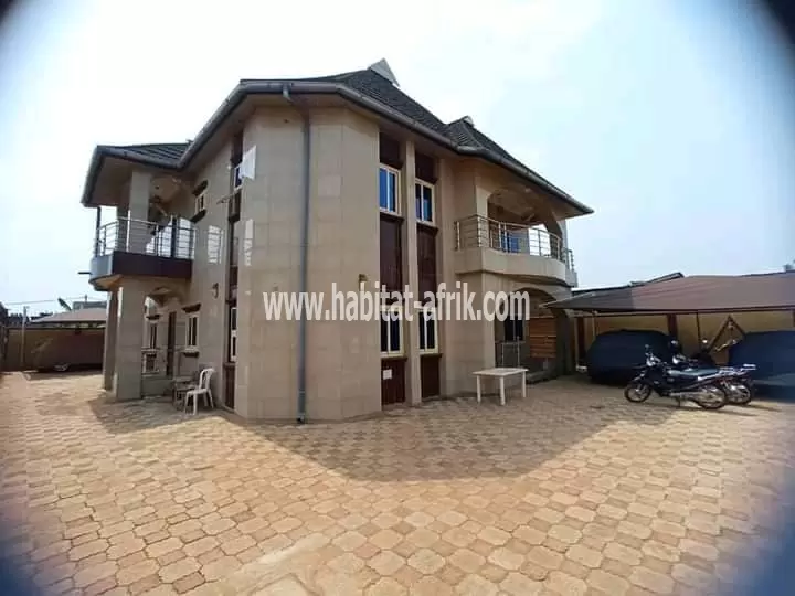 MAISON DUPLEX À VENDRE À PORTO-NOVO