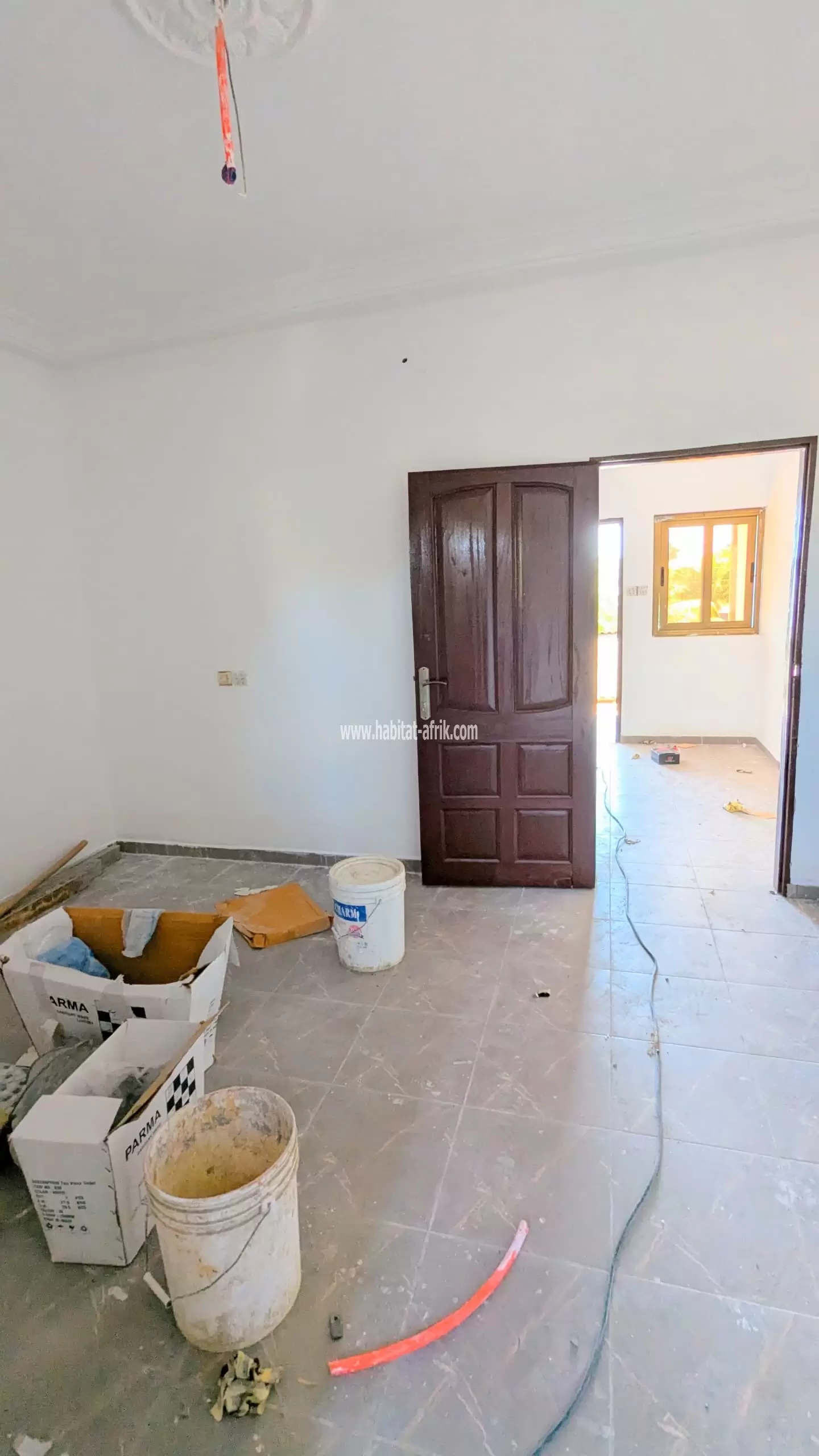 Je mets en location un appartement de chambre salon dwc cuisine nouvelle construction à Hedzranawoe hountigome LOME togo