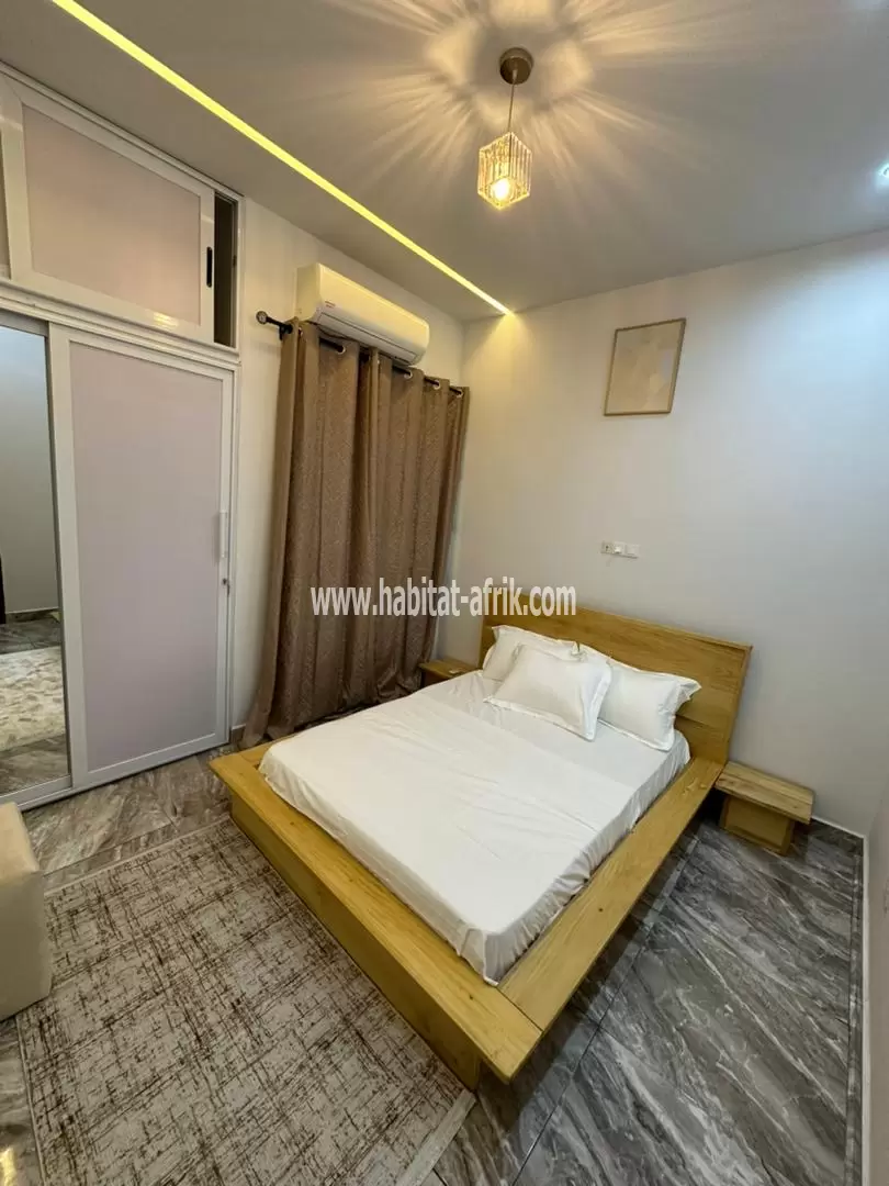 Je mets en location une maison meublée de 2 chambres salon à kpogan station total lome togo 