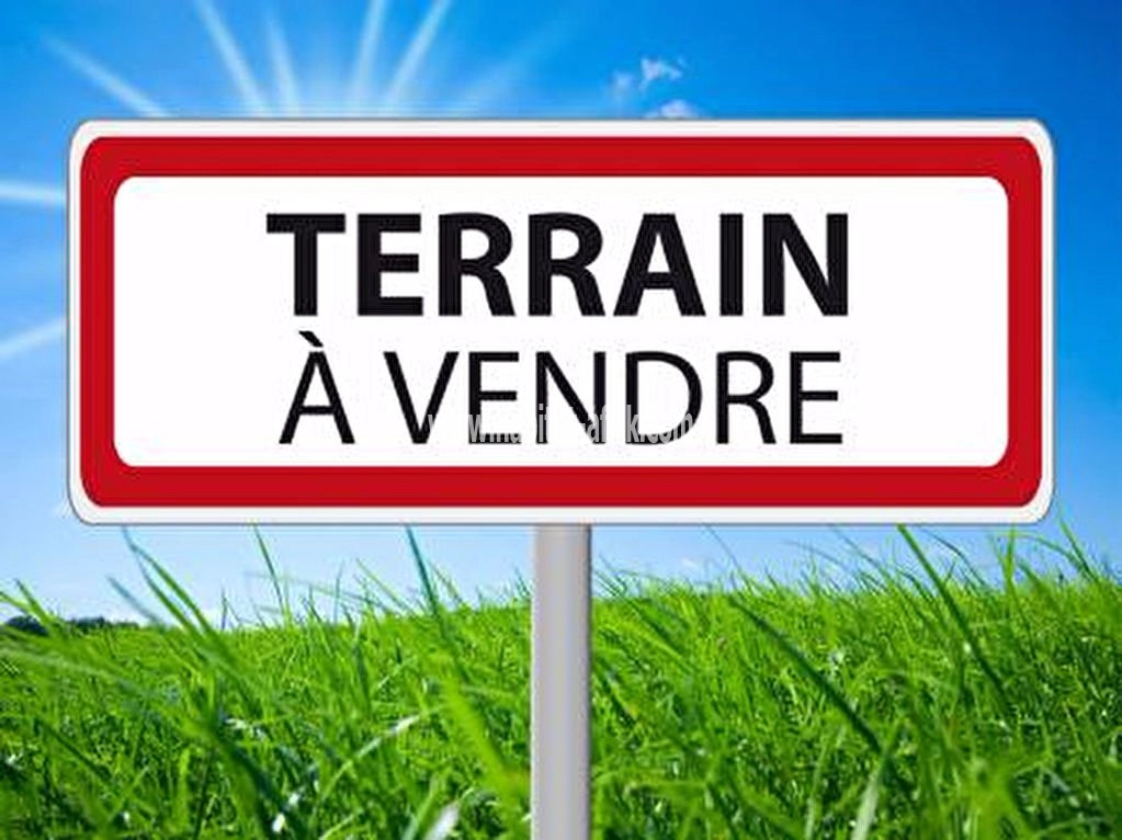 Parcelle a vendre à HEVIER