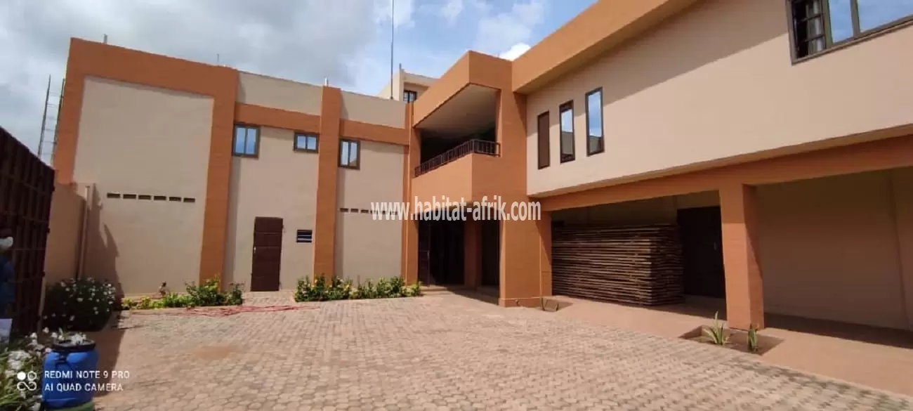 Appartement à louer à Adidogome Apédokoé