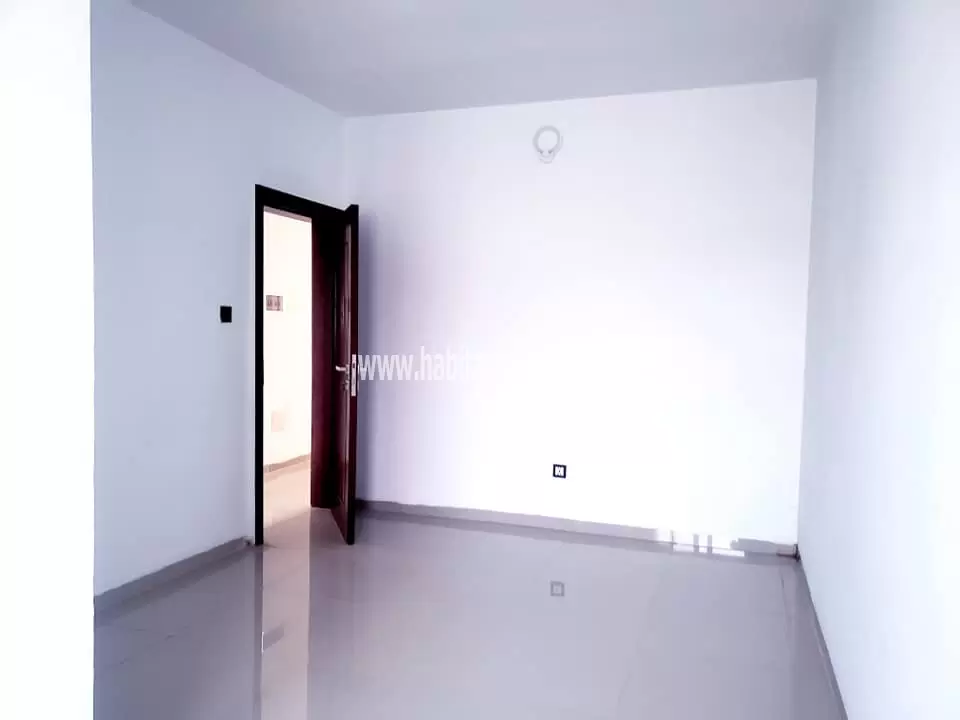 Villa non meublée à louer à Adétikopé