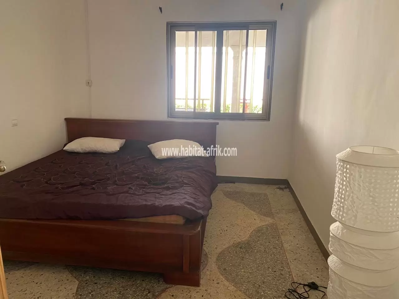 Je mets en location une villa meublée deux quatre (4) chambres deux (2) salon équipée à Forever lome togo