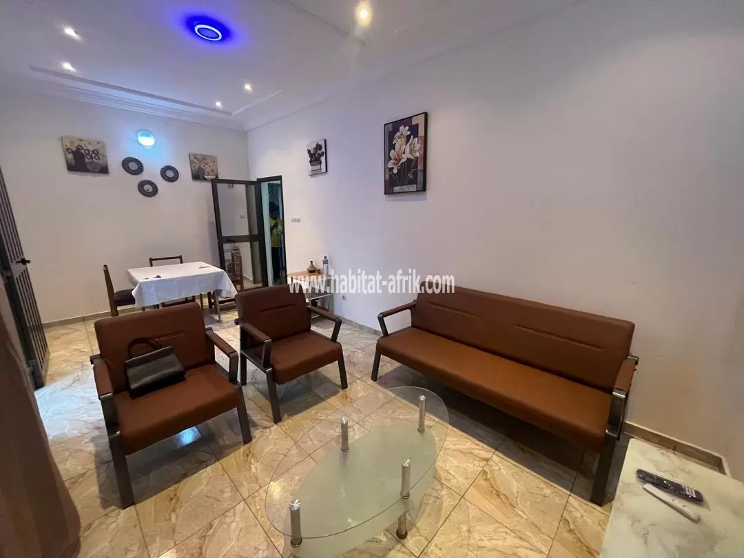 Je mets en location une villa meublée de 2 chambres salon à CASSABLANCA todman lome togo