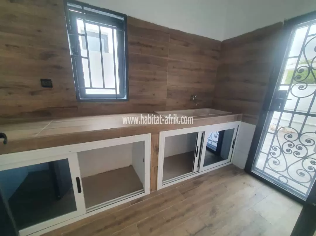 Annonce de Location : Villa non meublée à Adétikopé