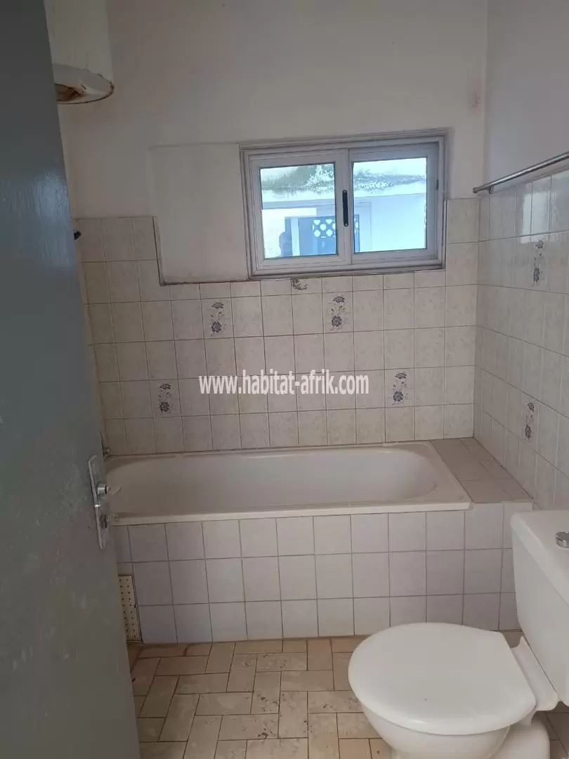 SanGenis Immo: Villa de 3ch salon à Cito Aéroport 