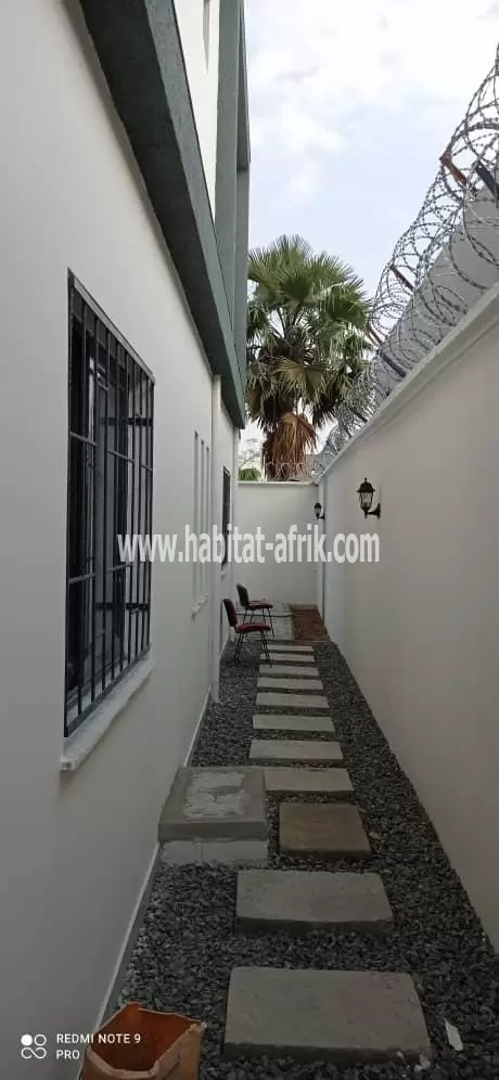 Vente d'une magnifique villa à Lomégan