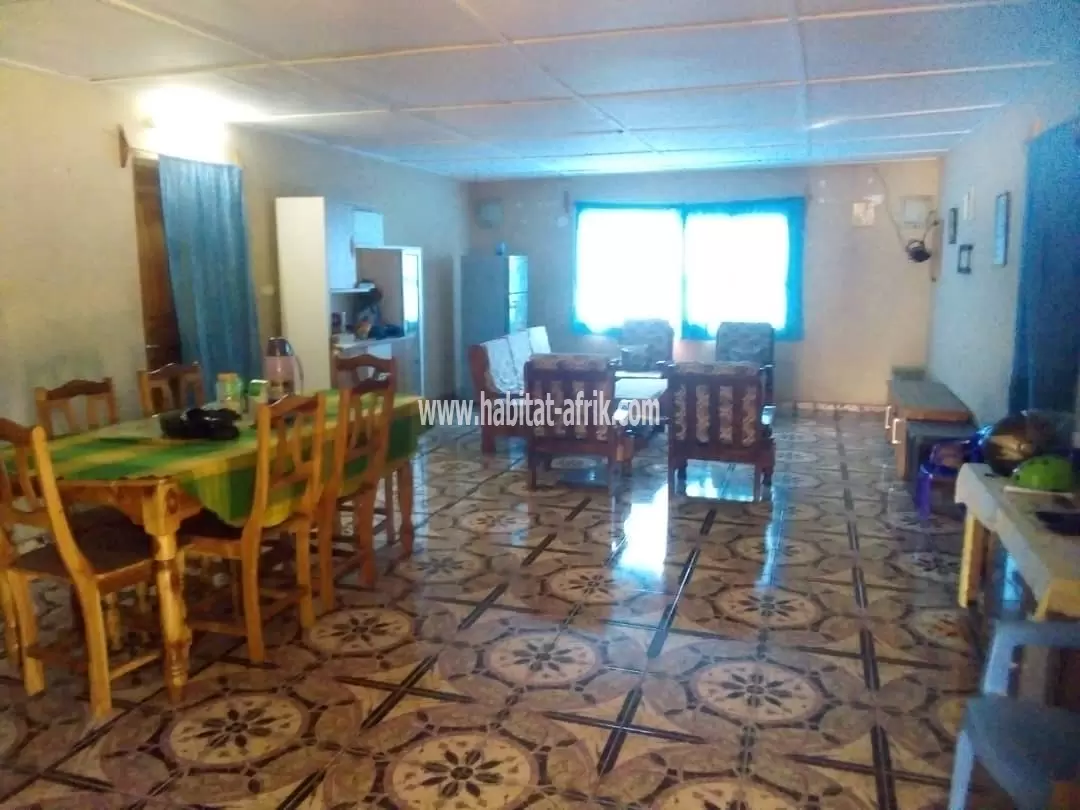 Je mets en location un appartement de 2 chambres salon à atsiegou 2 ménage lome togo 