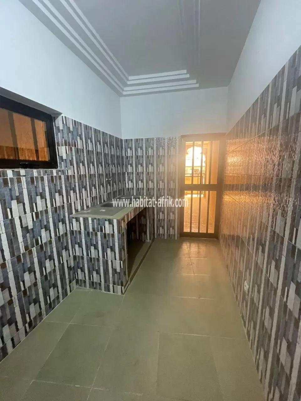Je mets en location une villa de 2 chambres salon a colombe de la paix lome togo
