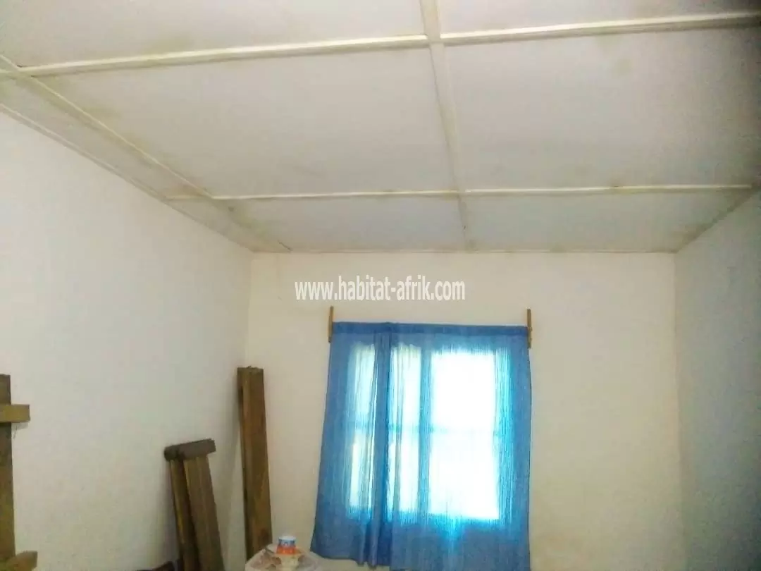 Je mets en location un appartement de 2 chambres salon à atsiegou 2 ménage lome togo 