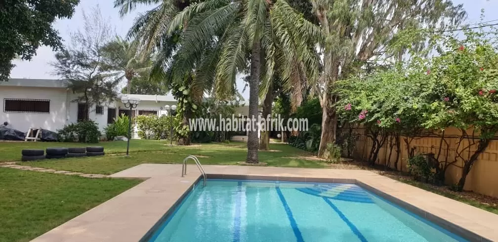 Villa avec jardin piscine