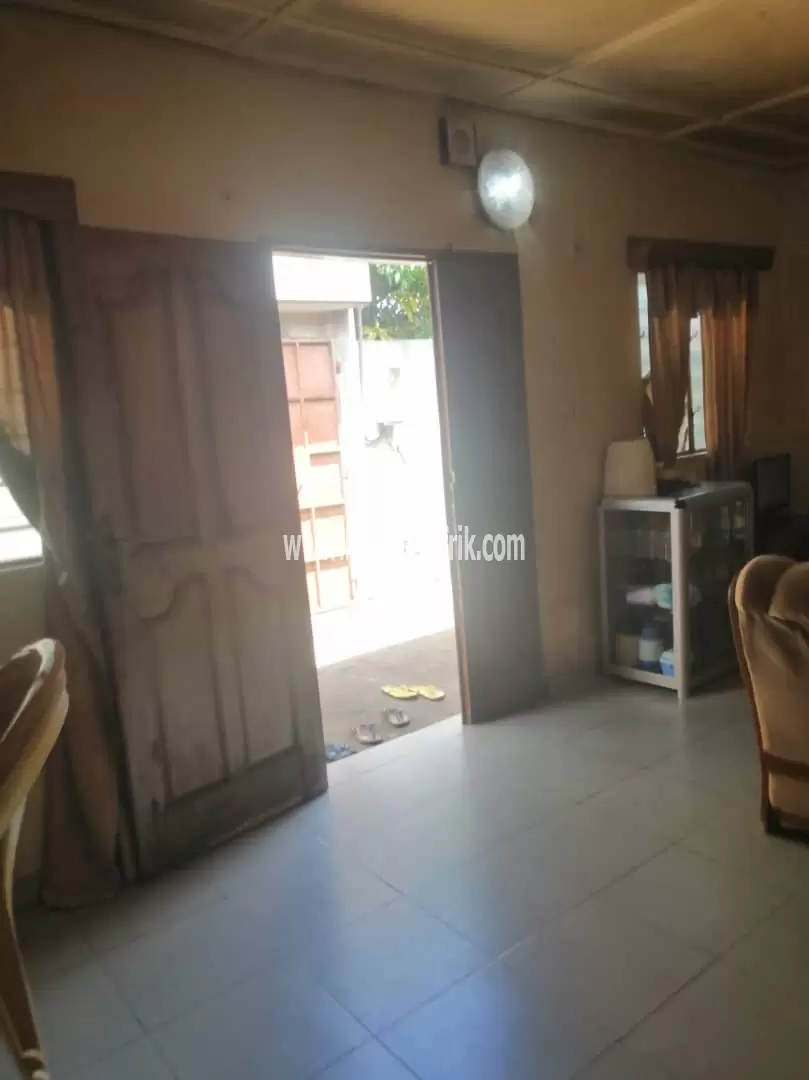 Villa sur 1/4 de lot à vendre à Vakpossito Fich(Lomé-Togo)