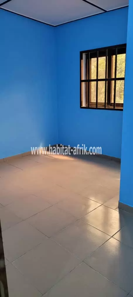 Je mets en location un appartement de chambre salon interne à vakpossito lome togo