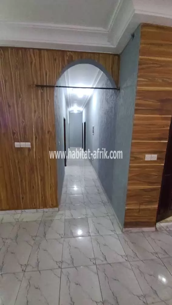 APPARTEMENT SCINDER DE 4CHAMBRE SALON À LOUER 