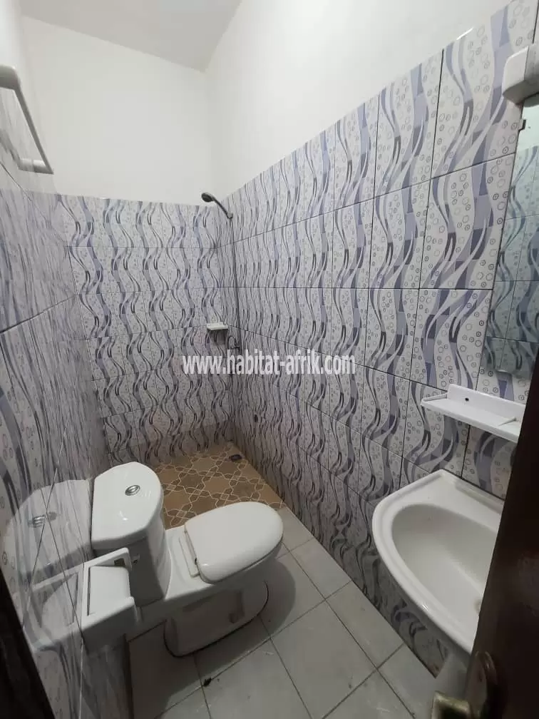 APPARTEMENT SCINDER DE 4CHAMBRE SALON À LOUER 